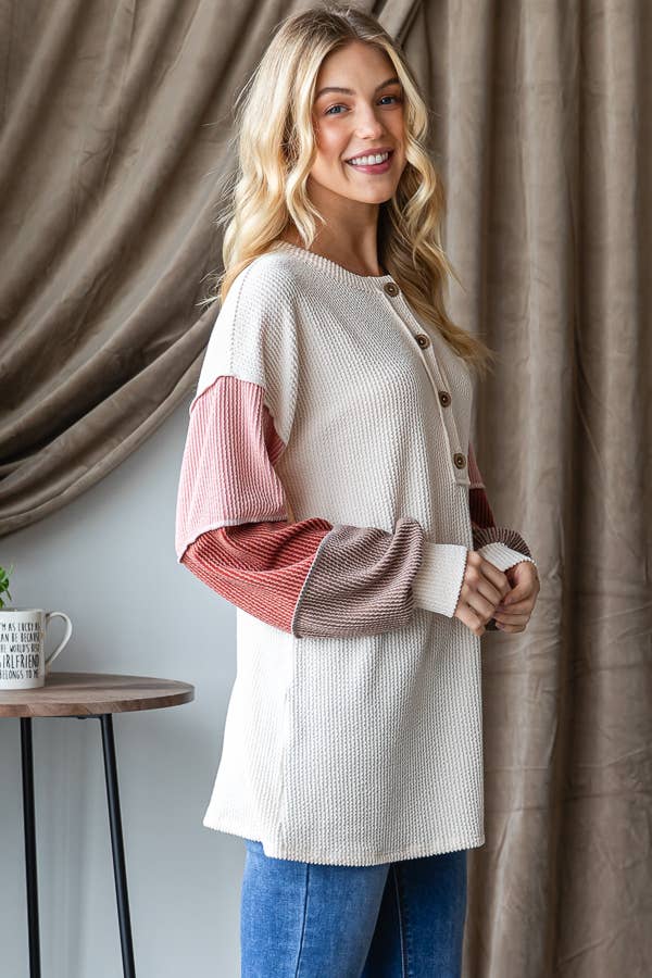 URBAN RIBBED SOLID COLOR BLOCK LONG SLEEVE TOP: SAND