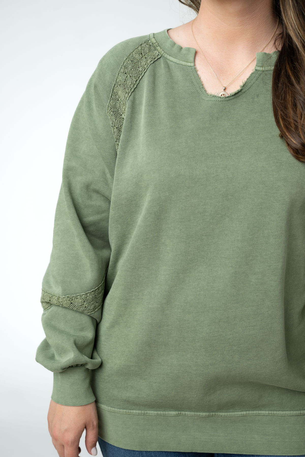Lace Accent Vintage Wash Pullover Long Sleeve Sweater - Green
