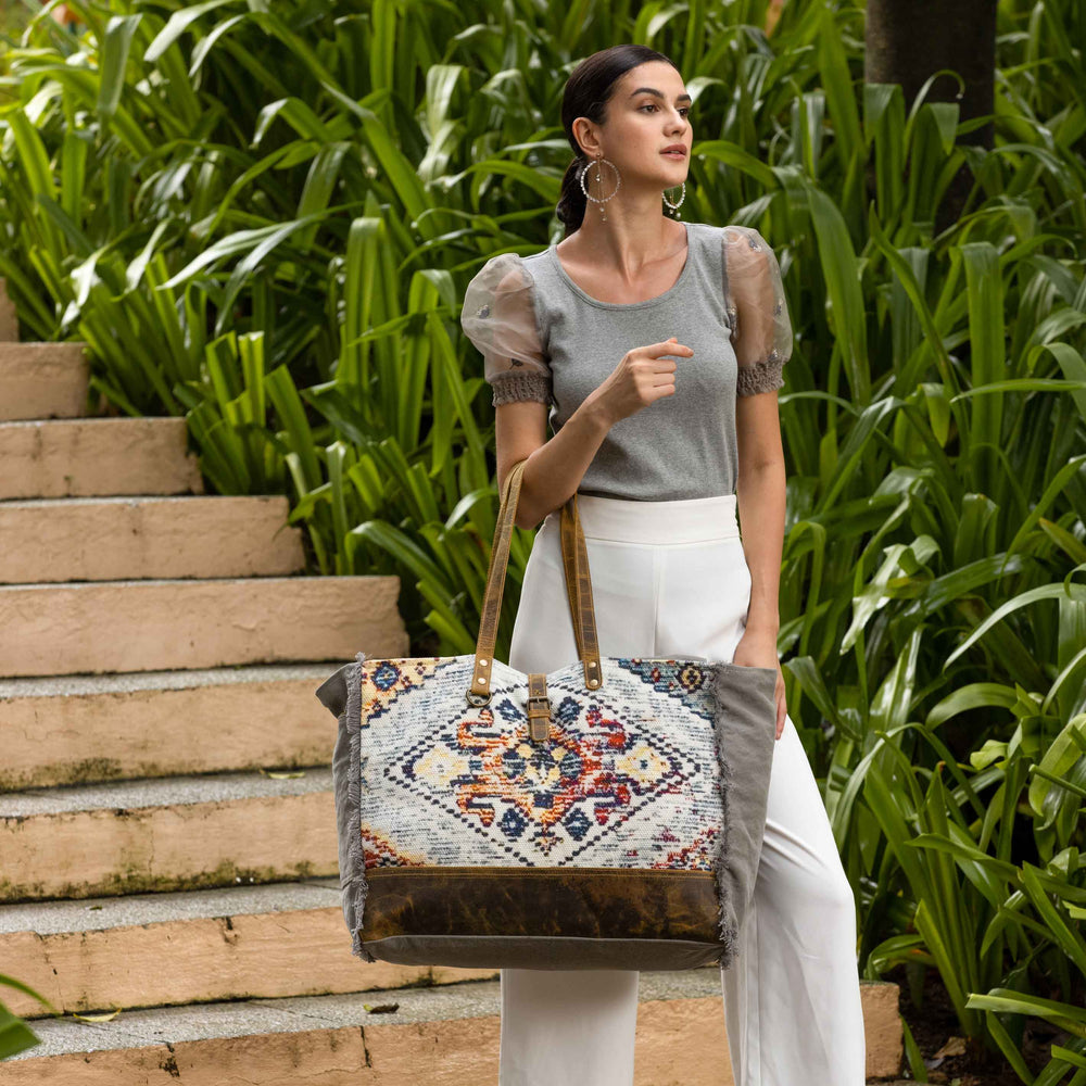Dreamy Affair Weekender Bag