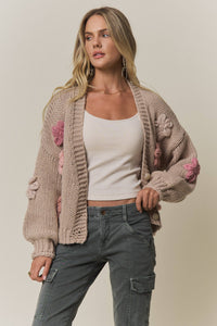 CHUNKY FLORAL CHIC KNIT CARDIGAN: KHAKI