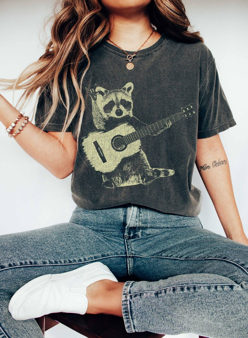 Raccoon Playing Guitar Music T-Shirt: Pepper