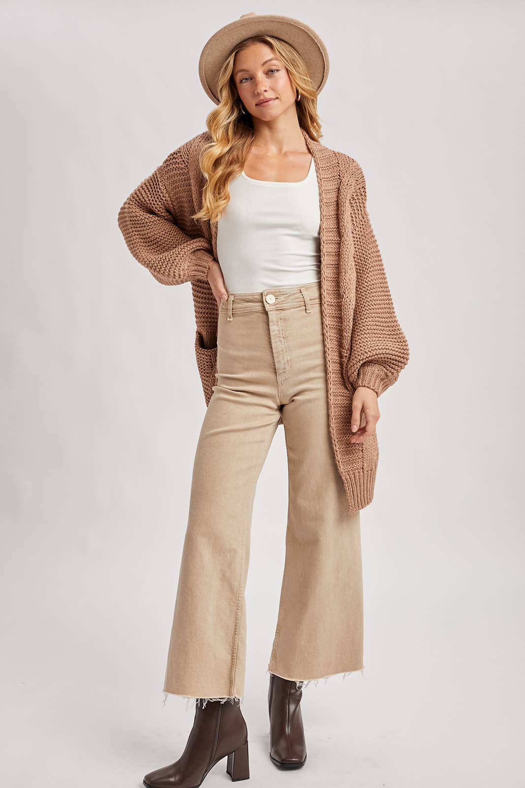 CHUNKY CABLE LANTERN SLEEVE CARDIGAN
