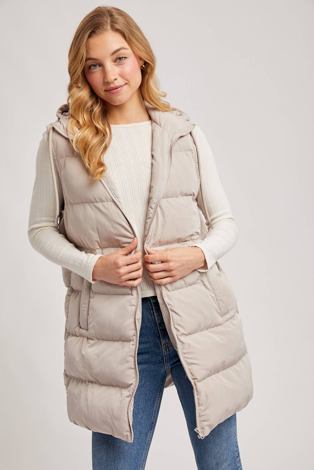 HOODED ZIPPER DOWN LONGLINE PUFFER VEST JACKET: CREAM