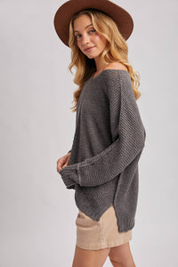 REVERSE SEAM LOOSE FIT SWEATER