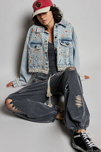 Floral Embroidery Lace Trim Denim Jacket: DENIM