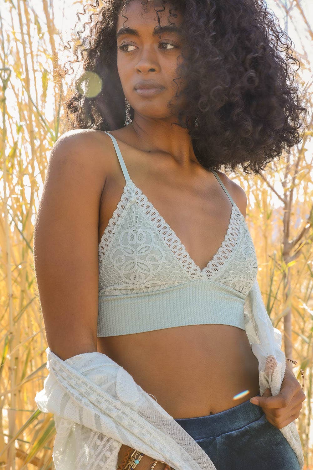 Lace Longline Seamless Bralette - Everyday Classic Style: Sage