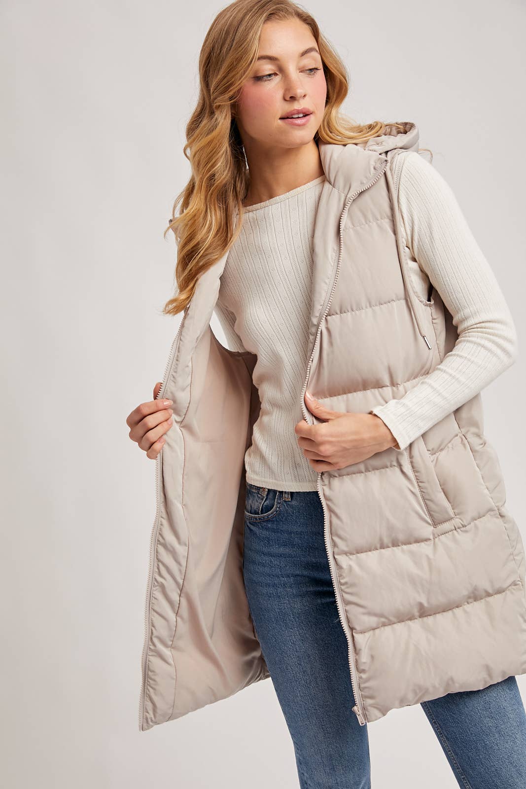 HOODED ZIPPER DOWN LONGLINE PUFFER VEST JACKET: CREAM