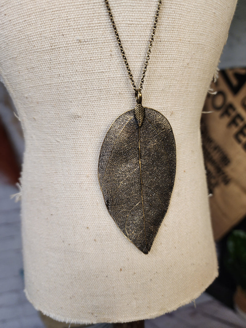 Bronzed Filigree Leaf pendant necklace