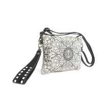 Isla wristlet/clutch/belt bag