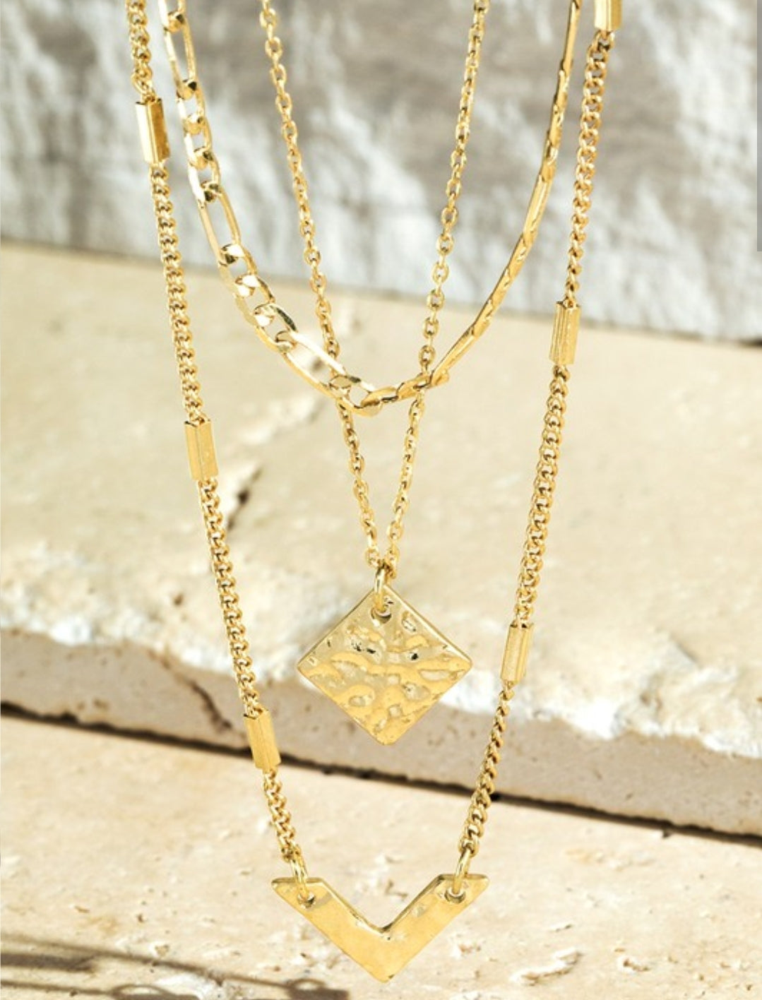 Gold link pendant layered necklace