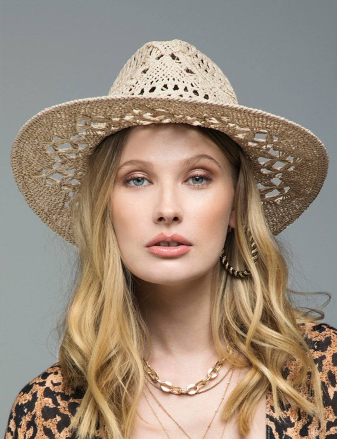 Open Weave Panama hat with leather band in cream